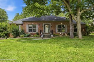 13201 Snowden Valley, Goshen, KY 40026
