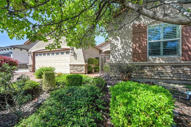 545 Porter Ct, Folsom, CA 95630