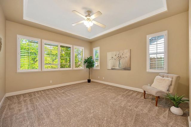 545 Porter Ct, Folsom, CA 95630
