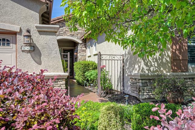 545 Porter Ct, Folsom, CA 95630