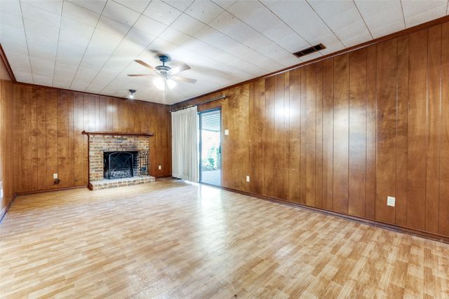 9935 Knoll Krest Drive, Dallas, TX 75238