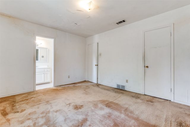 9935 Knoll Krest Drive, Dallas, TX 75238