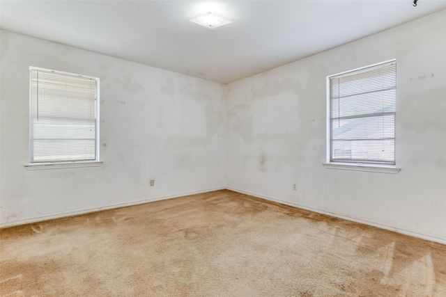 9935 Knoll Krest Drive, Dallas, TX 75238