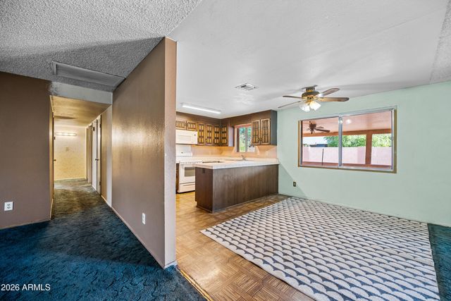 8047 W Meadowbrook Avenue, Phoenix, AZ 85033
