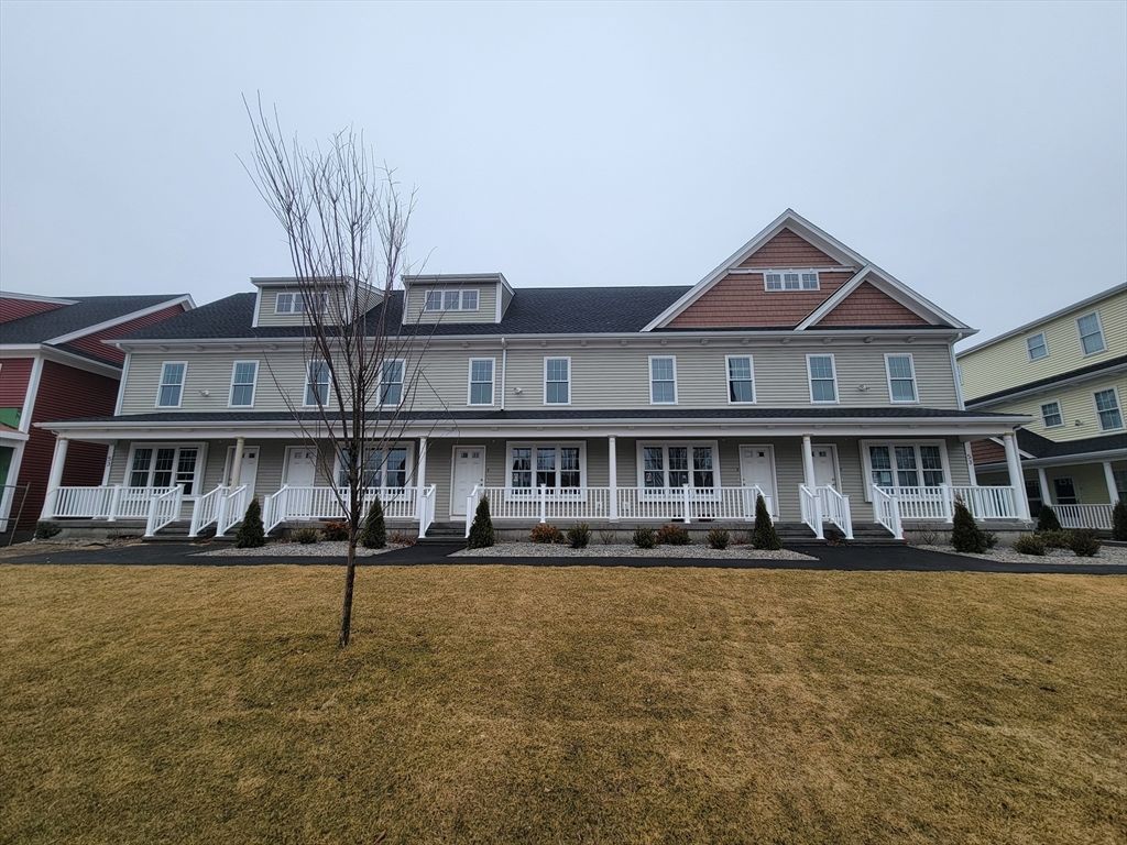 53 Arlington Street 4, Brockton, MA 02301