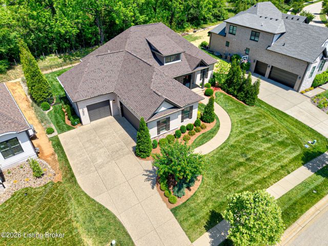 4003 Thomas Farm Dr, Louisville, KY 40299