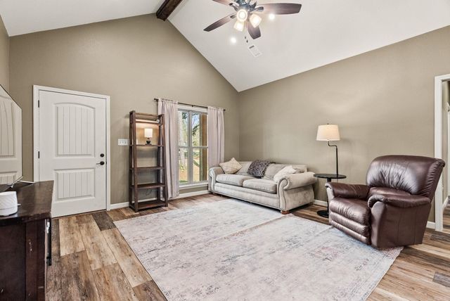 16 Trina Loop, Greenbrier, AR 72058