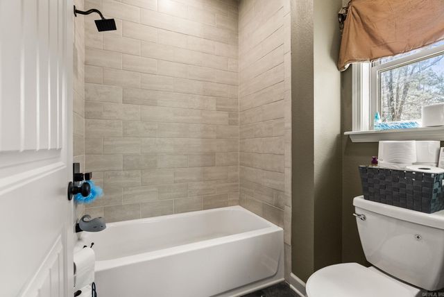 16 Trina Loop, Greenbrier, AR 72058