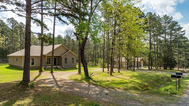 16 Trina Loop, Greenbrier, AR 72058