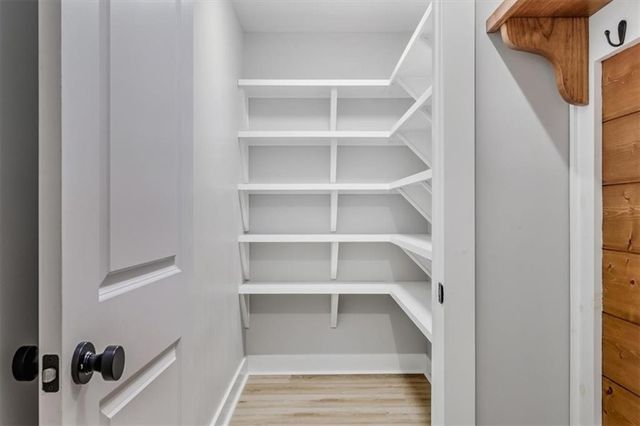 172 Fish Creek Road, Cedartown, GA 30125