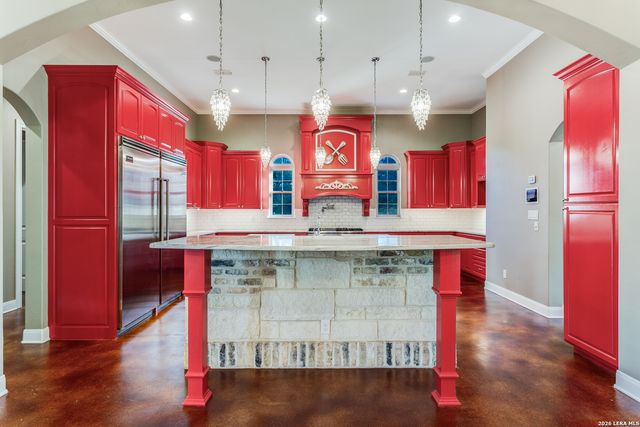 419 Rodalyn Drive, Boerne, TX 78006