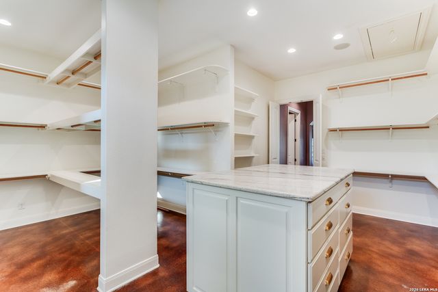 419 Rodalyn Drive, Boerne, TX 78006