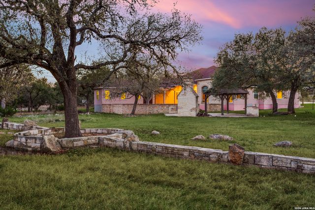 419 Rodalyn Drive, Boerne, TX 78006