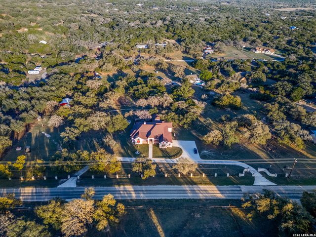 419 Rodalyn Drive, Boerne, TX 78006