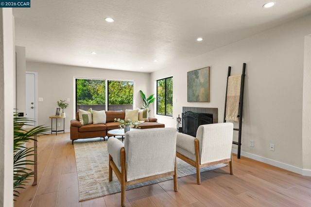 1705 Dalessi Dr, Pinole, CA 94564