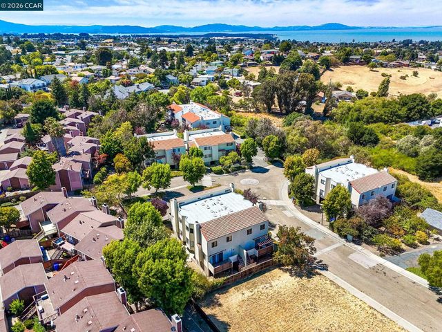 1705 Dalessi Dr, Pinole, CA 94564