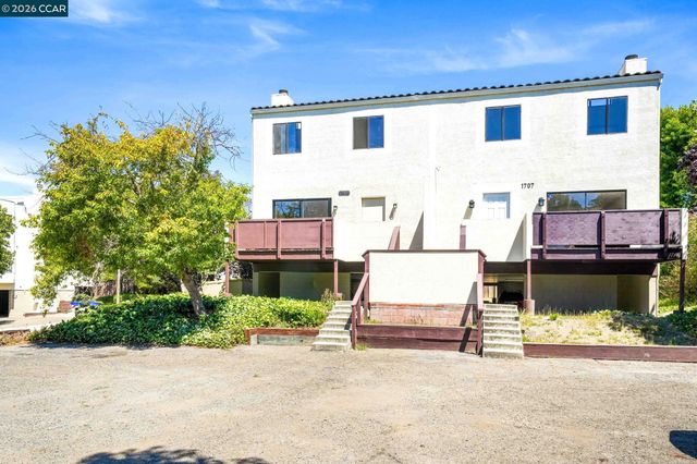 1705 Dalessi Dr, Pinole, CA 94564