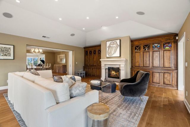 16 Hollins Drive, Santa Cruz, CA 95060