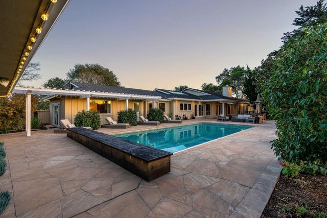 16 Hollins Drive, Santa Cruz, CA 95060