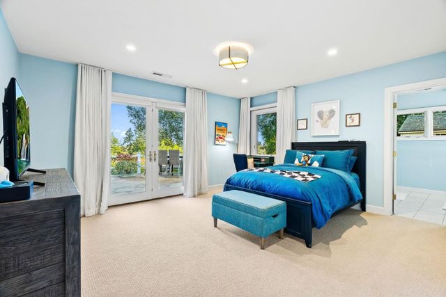 16 Hollins Drive, Santa Cruz, CA 95060