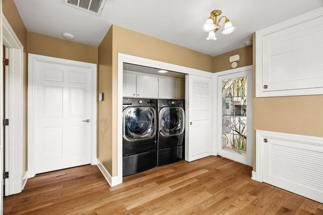 16 Hollins Drive, Santa Cruz, CA 95060