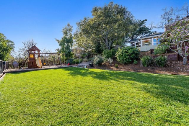 16 Hollins Drive, Santa Cruz, CA 95060