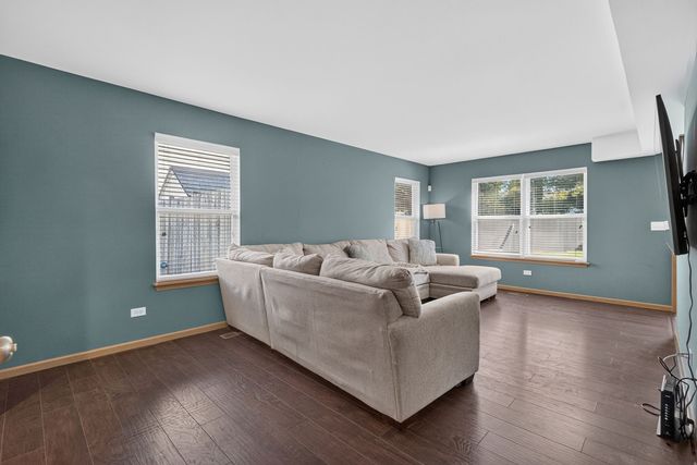 3622 Harms Road, Joliet, IL 60435
