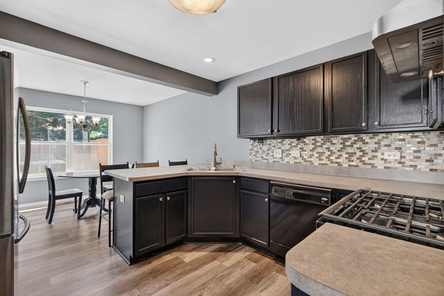 3622 Harms Road, Joliet, IL 60435