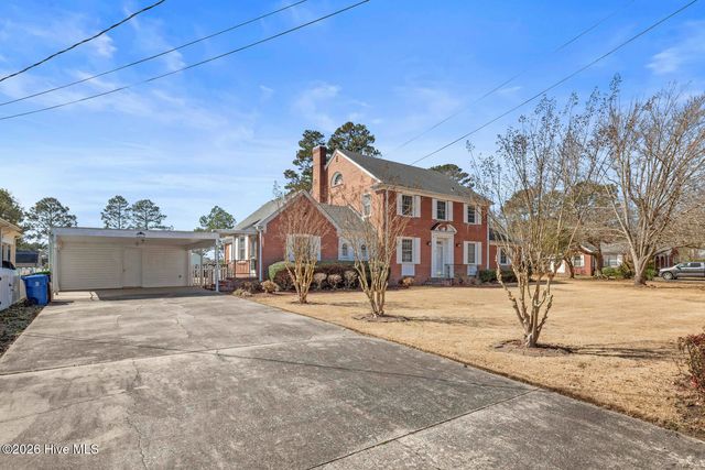 201 E Hargett Street, Richlands, NC 28574