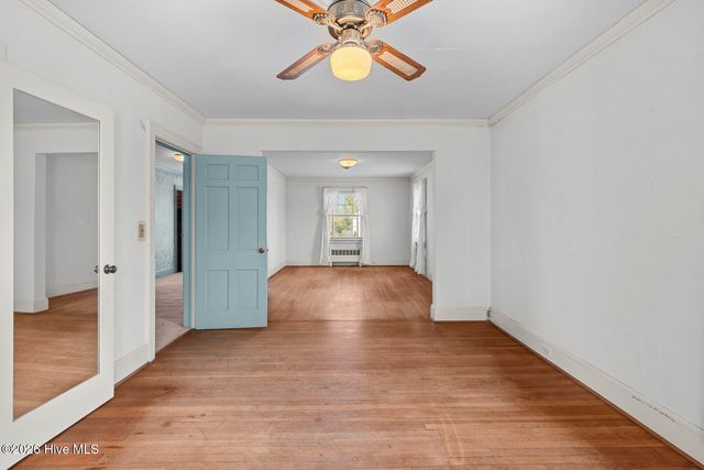 201 E Hargett Street, Richlands, NC 28574