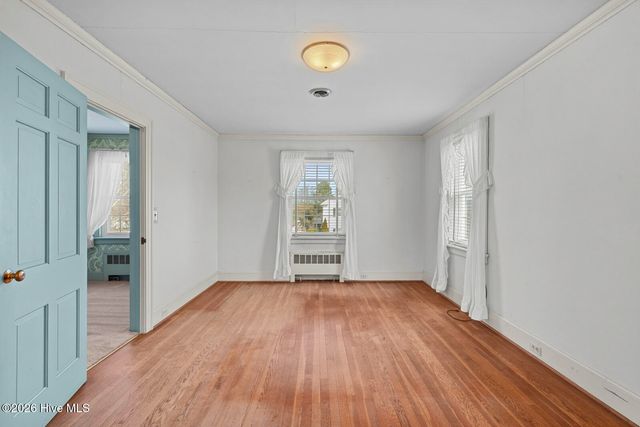 201 E Hargett Street, Richlands, NC 28574