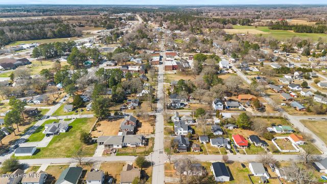 201 E Hargett Street, Richlands, NC 28574