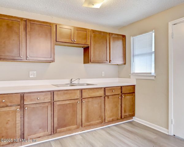 2173 W 14TH Street, Jacksonville, FL 32209