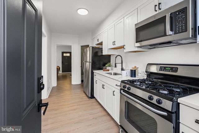 120 ALLENDALE ST, Baltimore, MD 21229