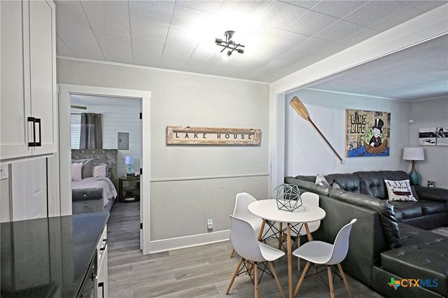 553 Scenic Drive ., Canyon Lake, TX 78133