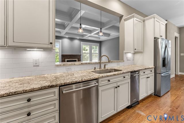 16201 Alsdell Rd, Chesterfield, VA 23112