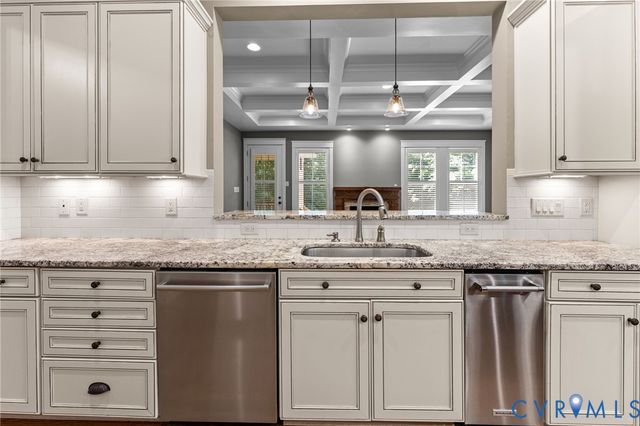 16201 Alsdell Rd, Chesterfield, VA 23112