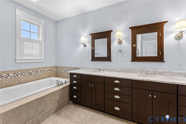 16201 Alsdell Rd, Chesterfield, VA 23112