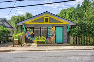 160 E Howard Street, Tryon, NC 28782