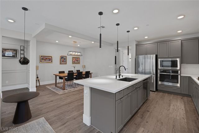 9617 Sard Lane, Las Vegas, NV 89143