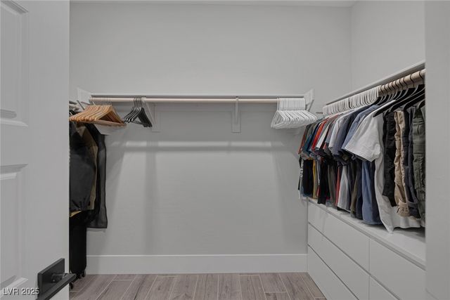 9617 Sard Lane, Las Vegas, NV 89143