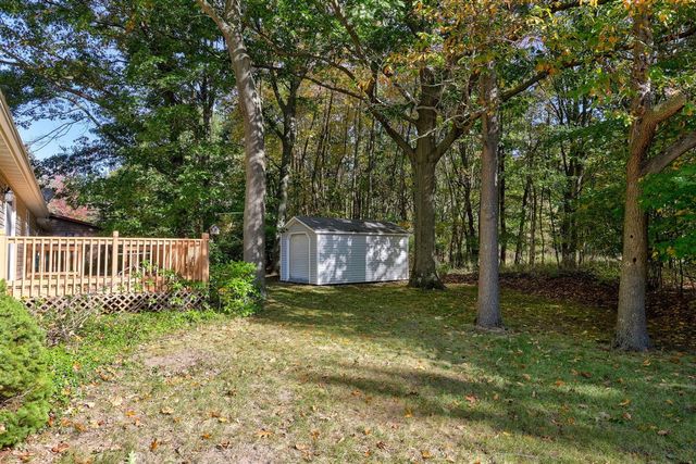 608 Kentucky Avenue, South Haven, MI 49090