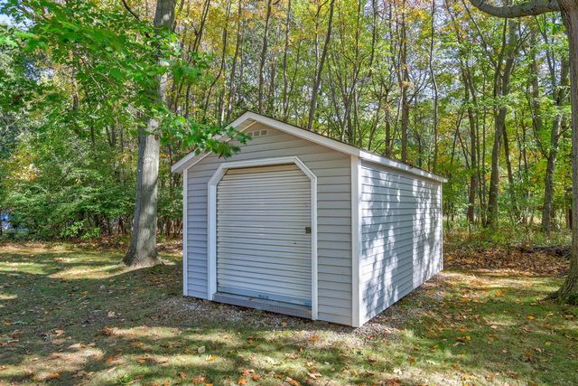 608 Kentucky Avenue, South Haven, MI 49090