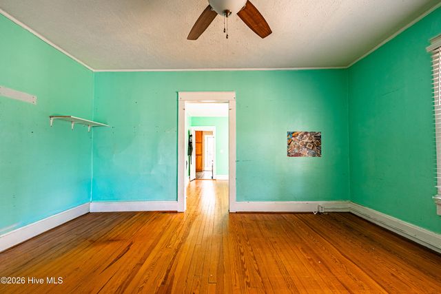 402 E 2nd Avenue, Chadbourn, NC 28431