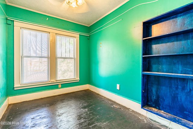 402 E 2nd Avenue, Chadbourn, NC 28431