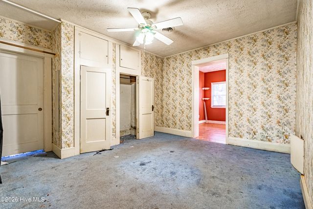 402 E 2nd Avenue, Chadbourn, NC 28431