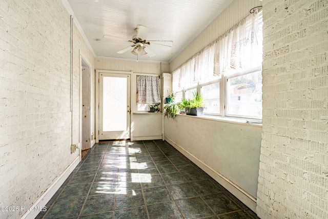 402 E 2nd Avenue, Chadbourn, NC 28431