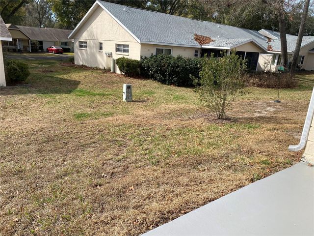 8666 SW 92ND LANE C, Ocala, FL 34481