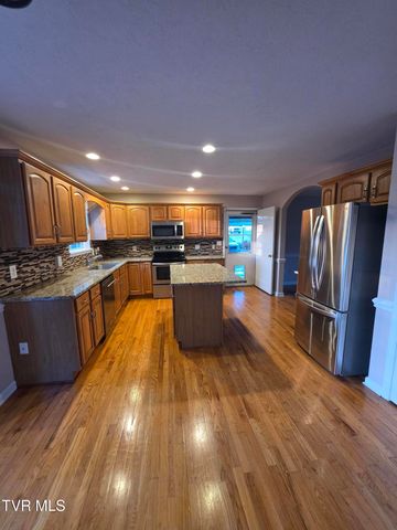 17289 Crabtree Court, Bristol, VA 24202