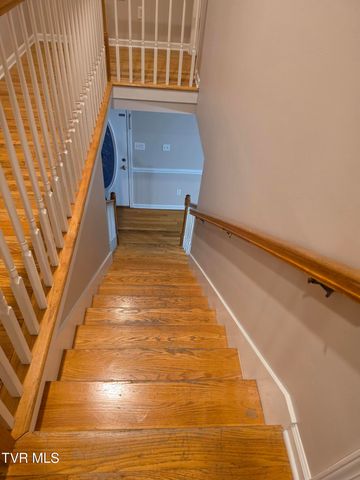 17289 Crabtree Court, Bristol, VA 24202